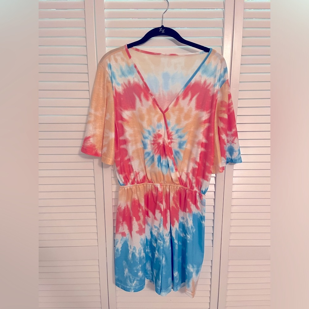 Women’s Tie Dye Romper - size Large